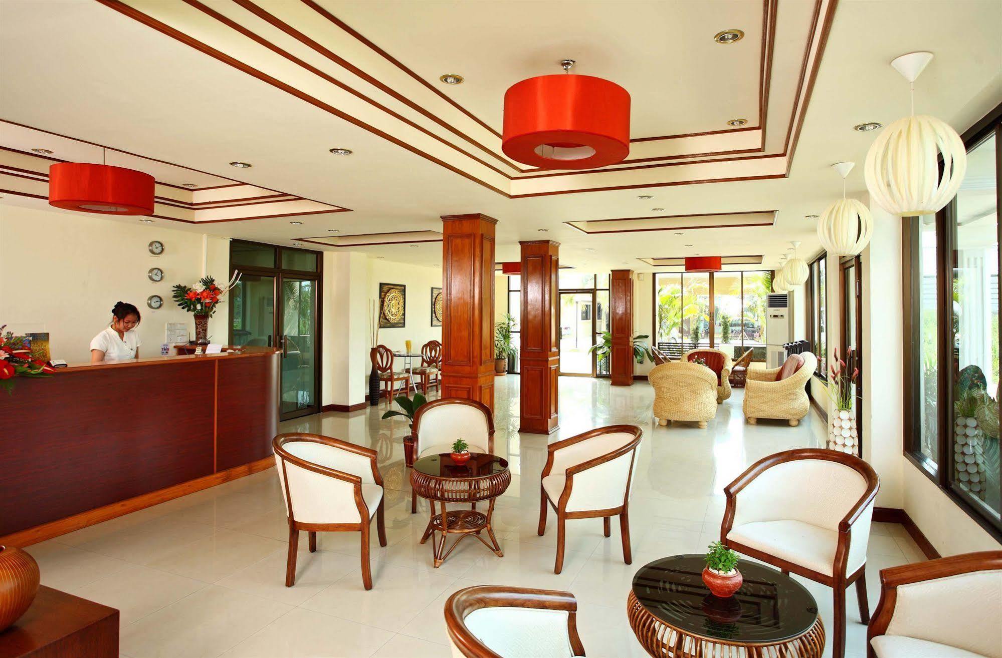 The Palm Garden Hotel Chiang Rai Bagian luar foto